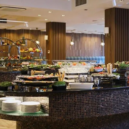 Aparthotel Family Luxury Private In 4 Star St Ivan Rilski,